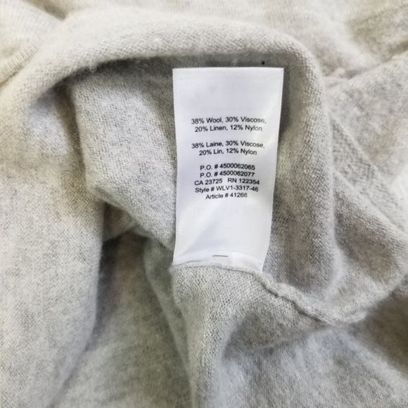Aritzia Babaton Wool Blend Erin V Neck Sweater in Light Gray Womens Size XXS - Picture 9 of 9